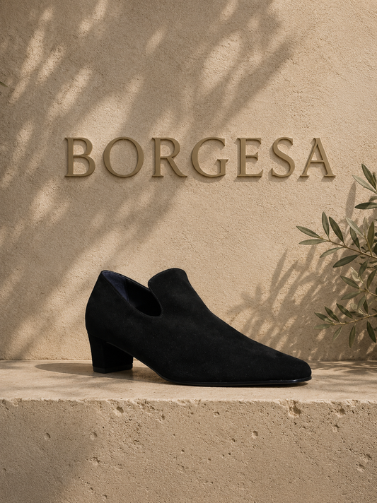 3149- 7130 Suede Zwart